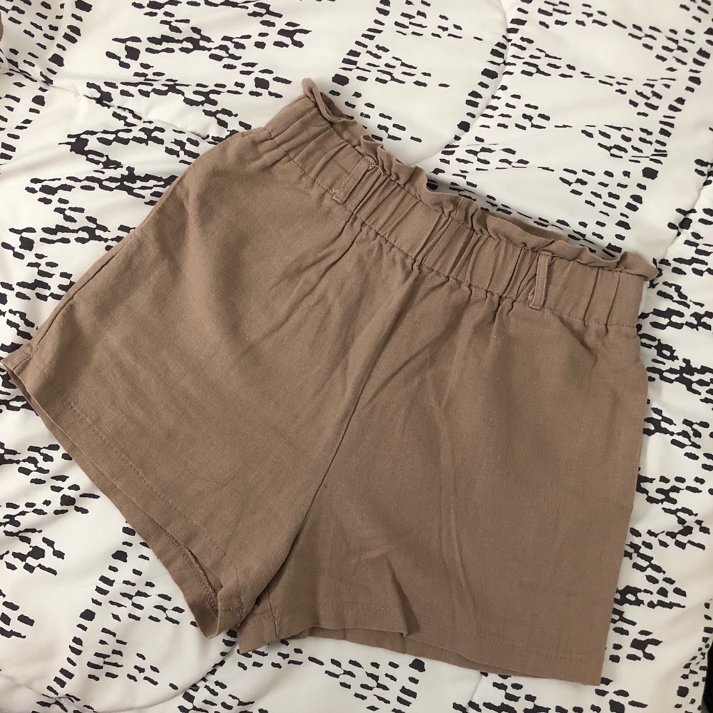 tan shorts